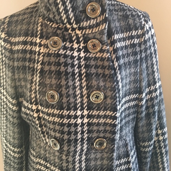 Gorgeous Wool Blend Tweed Pea Coat - Picture 4 of 8